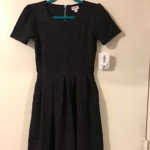 SOLD🖤🖤🖤LuLaRoe Black Amelia Dress 🌹🌹